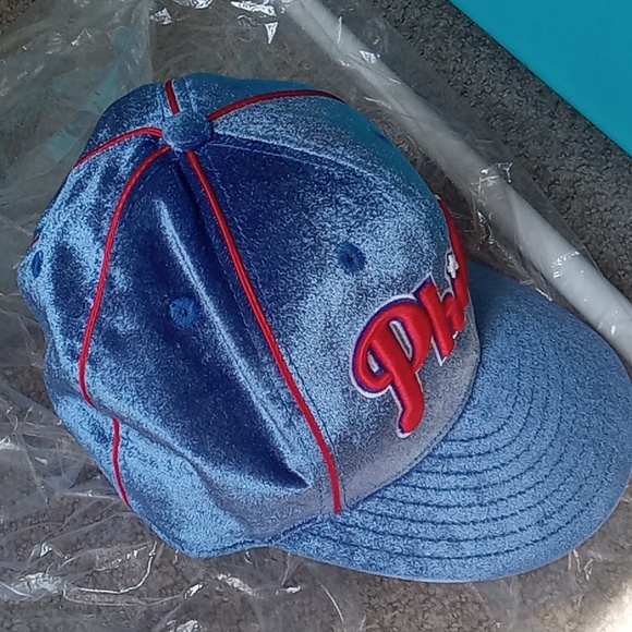American Needle 1918 Phillies Fitted Velour 7 5/8 Baseball Hat
